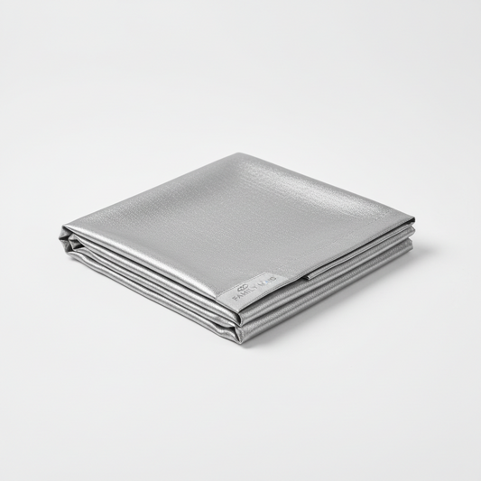 Family Maid Tablecloth Silver